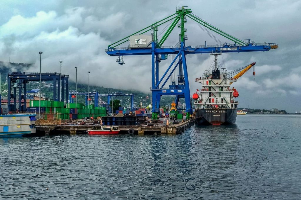 Pelabuhan Kargo Peti Kemas