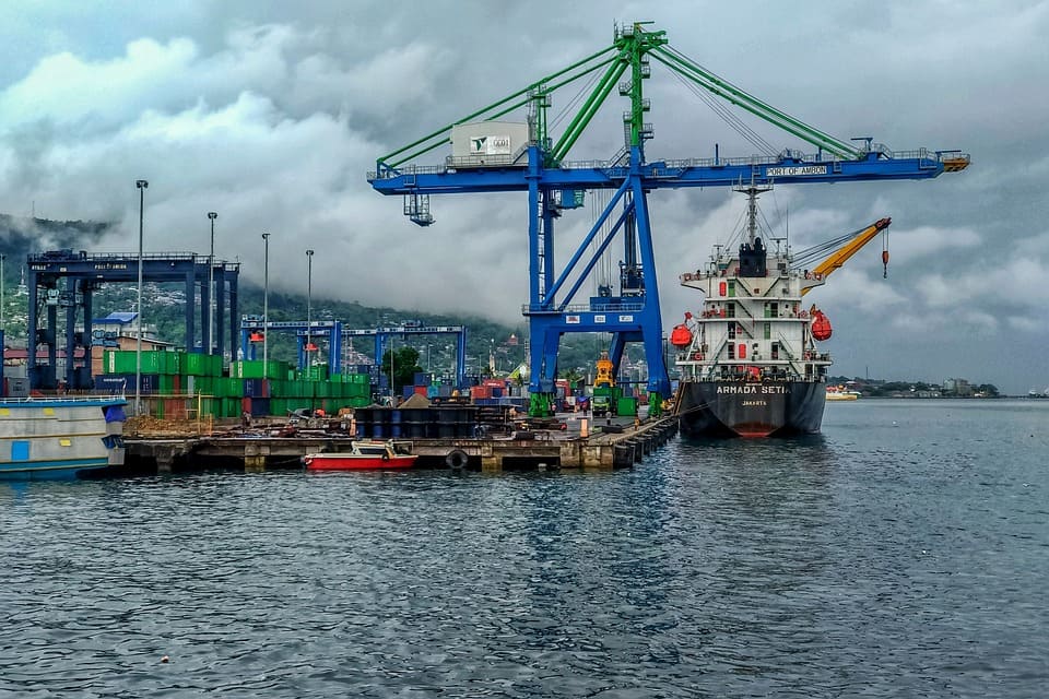 Terminal Peti Kemas
