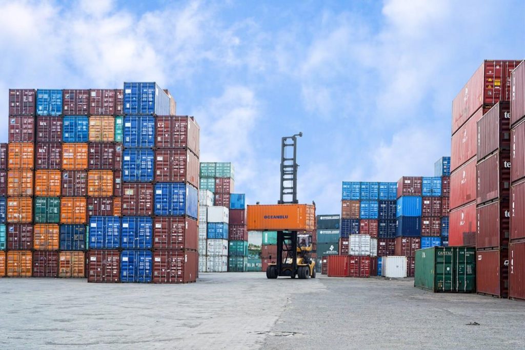 Crane between Container